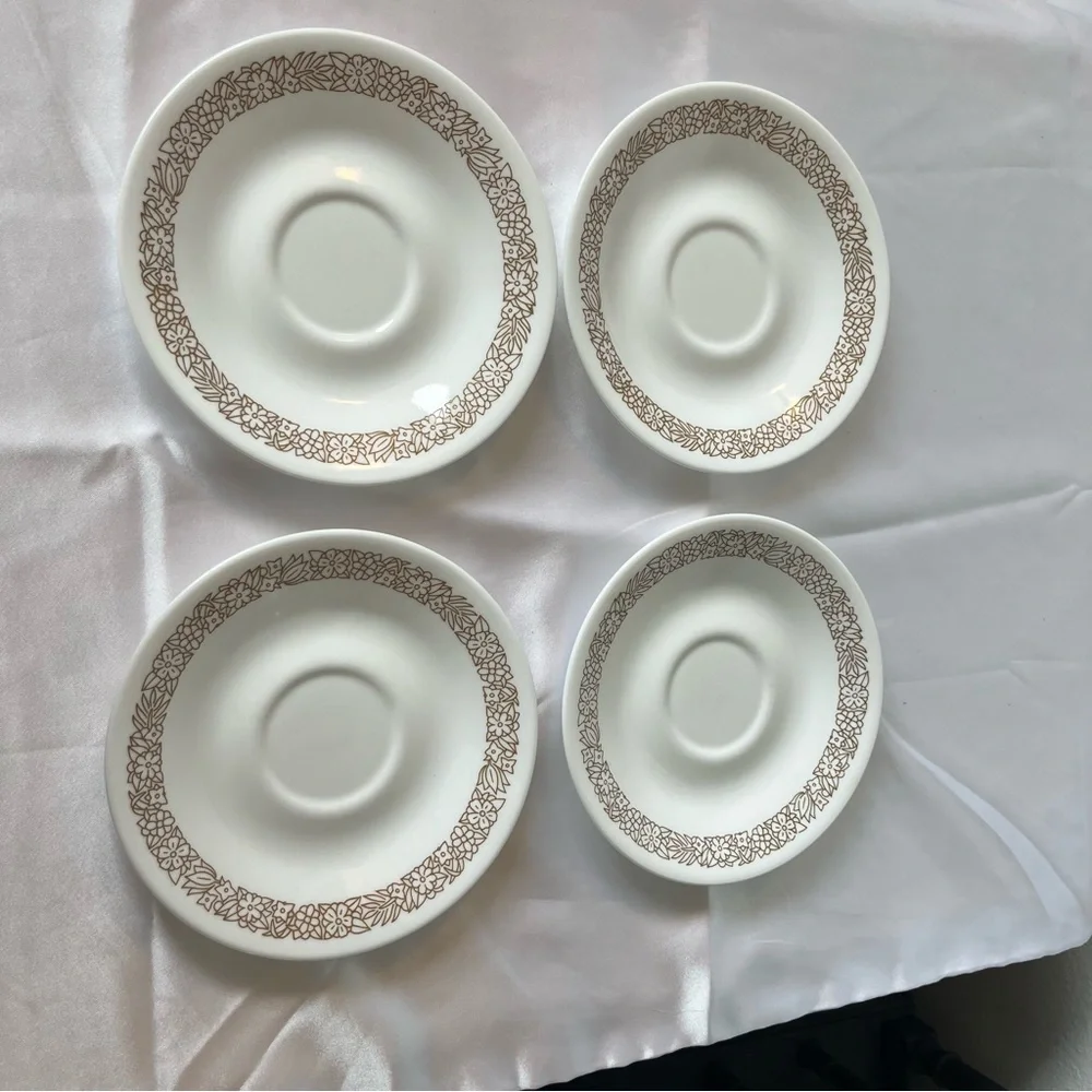 Corelle • Woodland‎ Brown Cup & Saucers